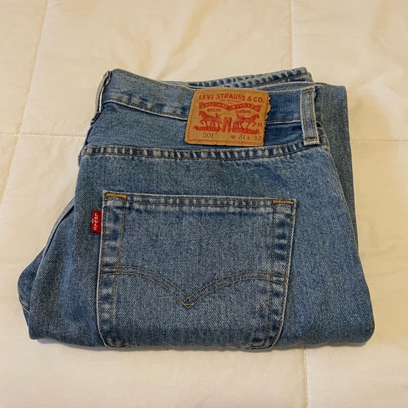 Vintage 501 Levi’s - Picture 2 of 7